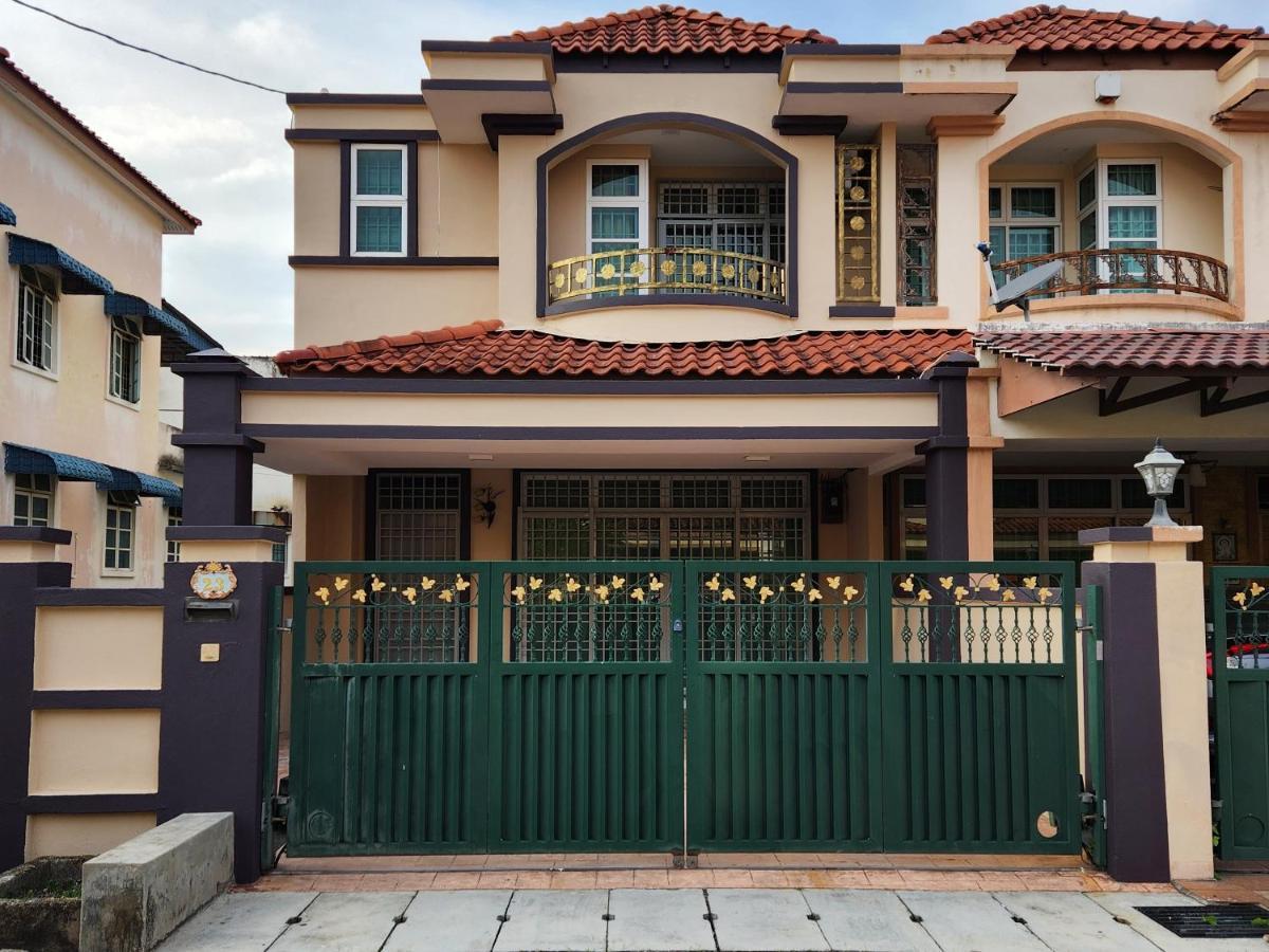 Galaxy Guest Home By Ipoh Maju Stay Luaran gambar